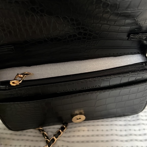 NWT Badgley Mischka Crossbody Purse - Picture 4 of 4